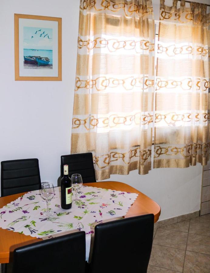 Jure Bili Apartamento Zadar Exterior foto